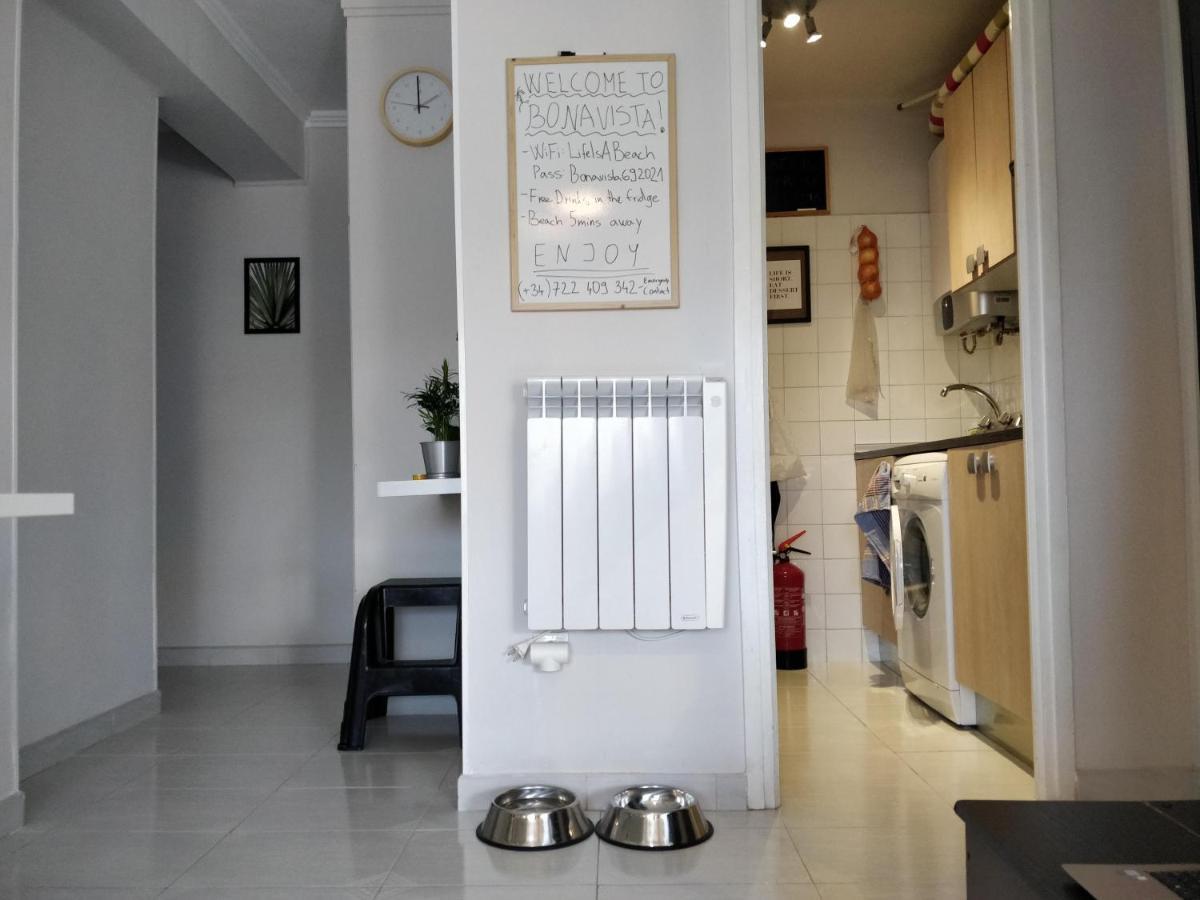 Bonavista Studio With A Balcony - Calella Esterno foto
